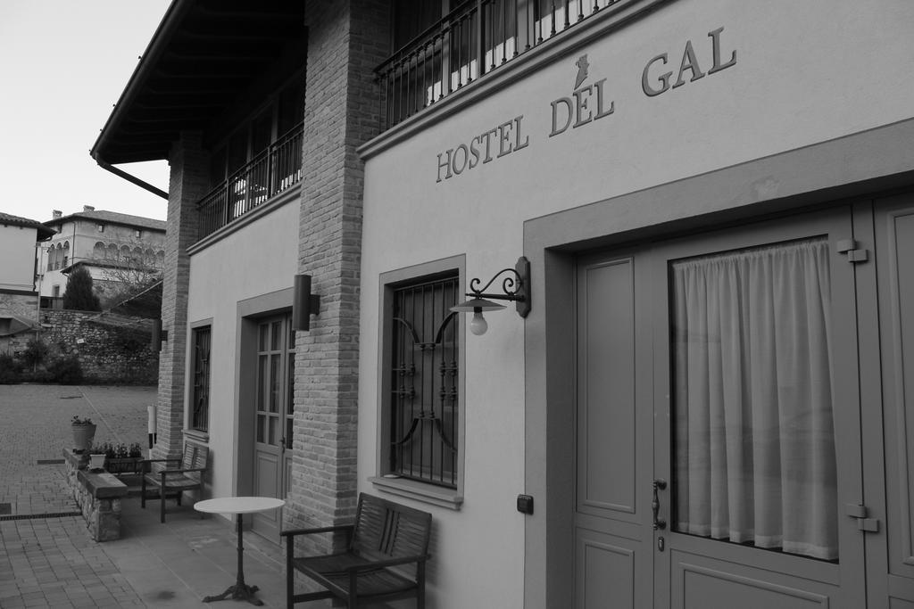 Hostel Del Gal Clusane Esterno foto